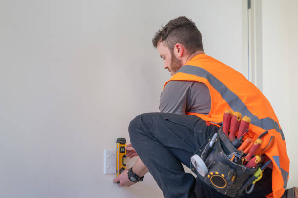 Best Electrical Contractors for Businesses  in Puyallup, WA